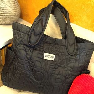 Kenneth Cole tote